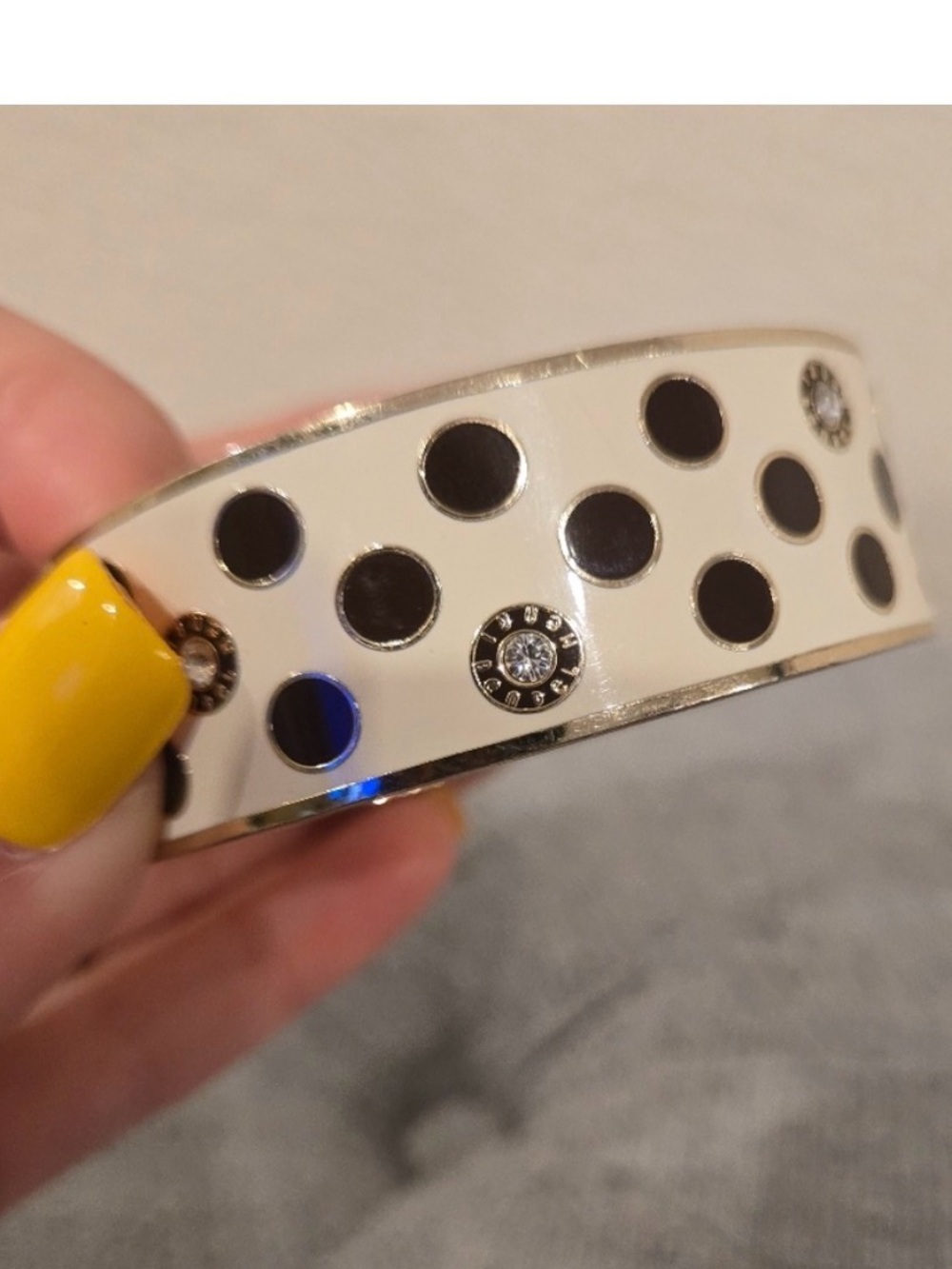 HENRI BENDEL Cream & Brown Polka Dot Gold-Tone Hinged Bangle Bracelet NWOT - Picture 4 of 5